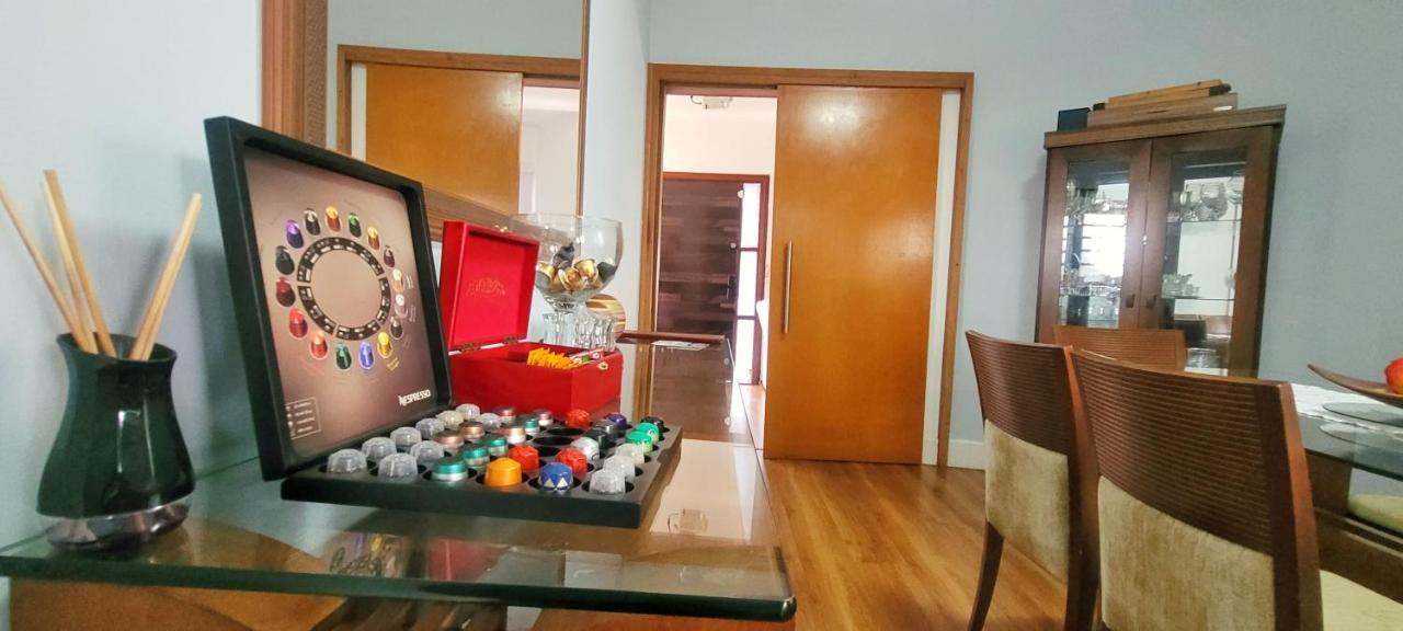 Poços de Caldas Casa Proximo Ao Centro Agradavel E Inteligenteヴィラ エクステリア 写真